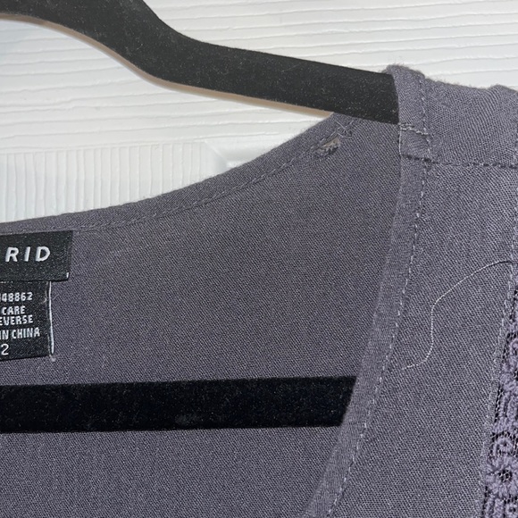 Plus size Top - Picture 3 of 3